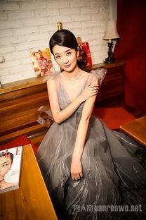 娱乐吃瓜酱乔欣,从“娱乐吃瓜酱”到人气小花，她的蜕变之路