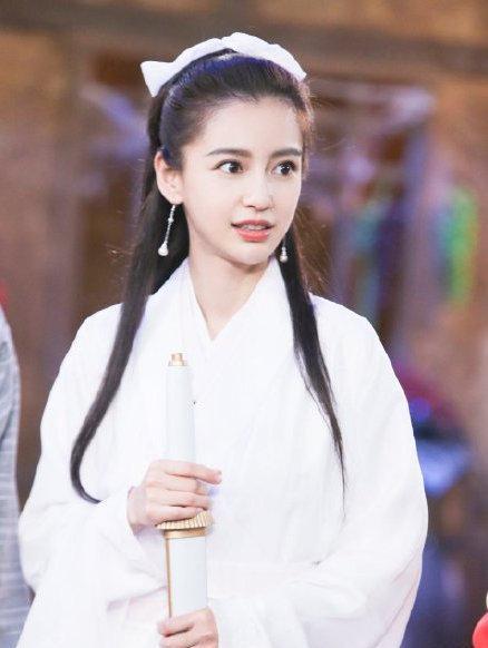 娱乐圈吃瓜白鹿是谁啊,娱乐圈新晋吃瓜焦点人物揭秘